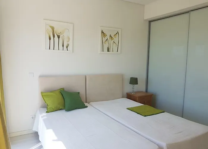Cavalo Prеto Holiday Apartment 200M To The Beach
