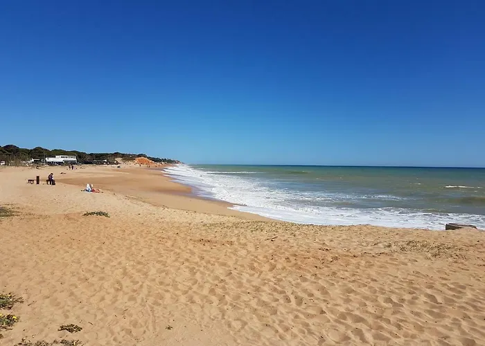 Cavalo Prеto Holiday Apartment 200M To The Beach